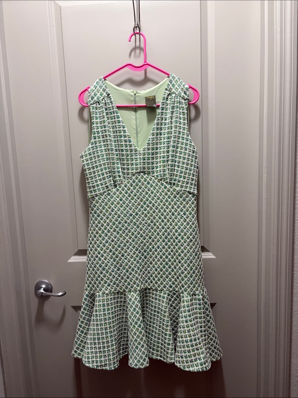 Taylor Mint Green & White Sleeveless V-Neck Tweed Dress
